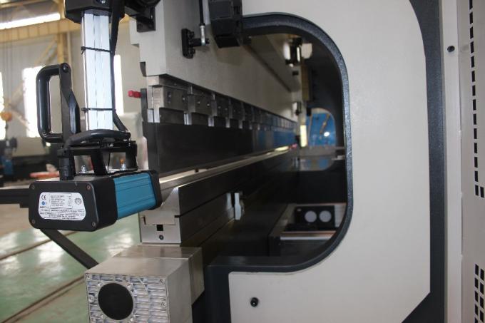 ورق برش ورق سفارشی، 0.3mm 3200 X 200 Ton CNC Brake Press